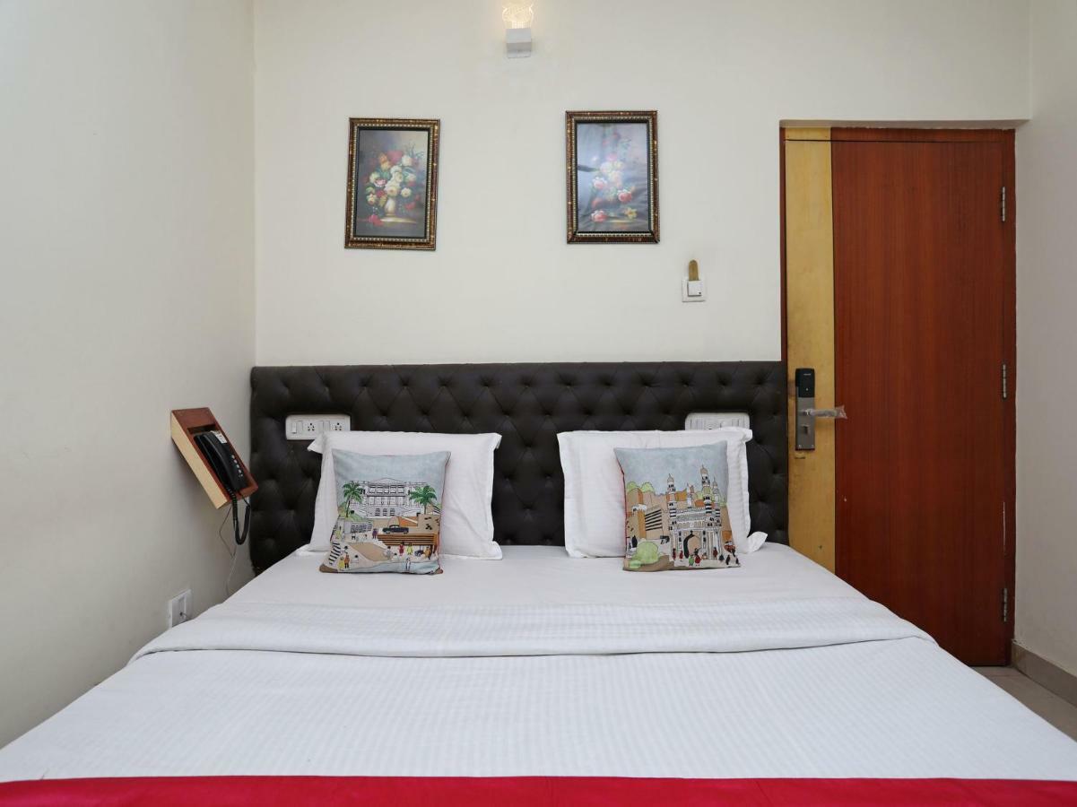 Oyo 3019 Hotel Lingaraj Бхубанешвар Екстер'єр фото